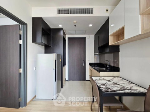 1-BR Condo At The Edge Sukhumvit 23, 30 Sqm, 200m to MRT Sukhumvit (ID 3136874)