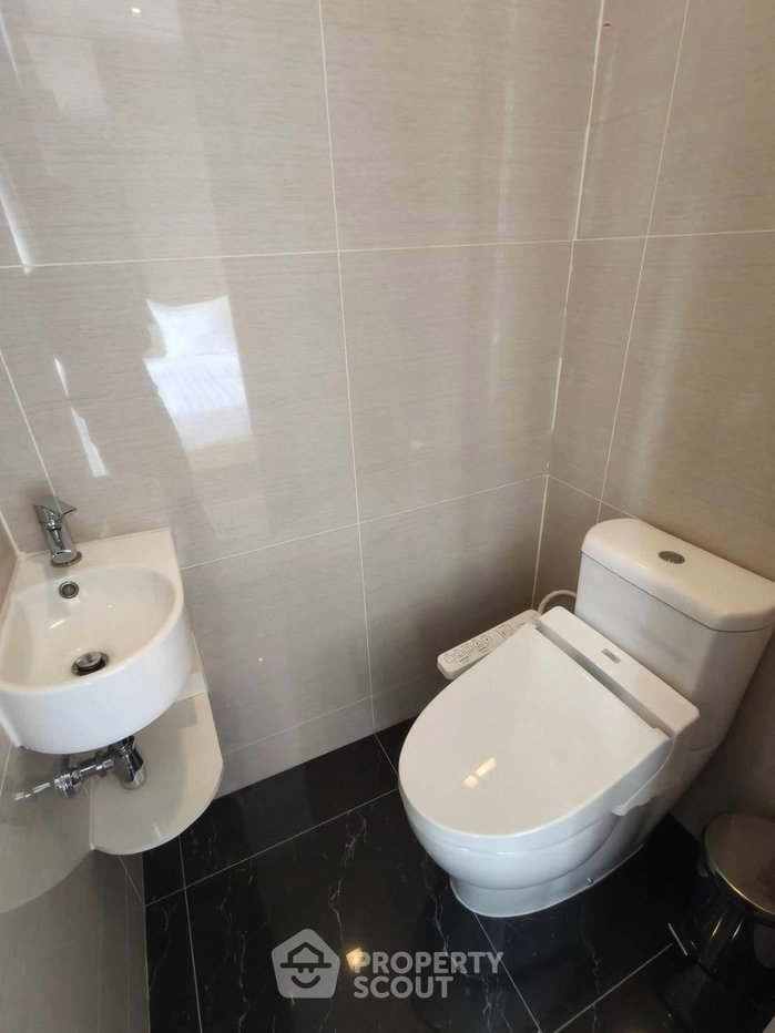 picture 2-BR 58 Sqm Condo For Rent At Park Origin Phrom Phong Near BTS Phrom Phong (ID 3138728) - 7/15