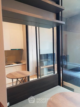 Well-Priced 1-BR Condo at Noble Around Sukhumvit 33, BTS Phrom Phong (ID 626251)