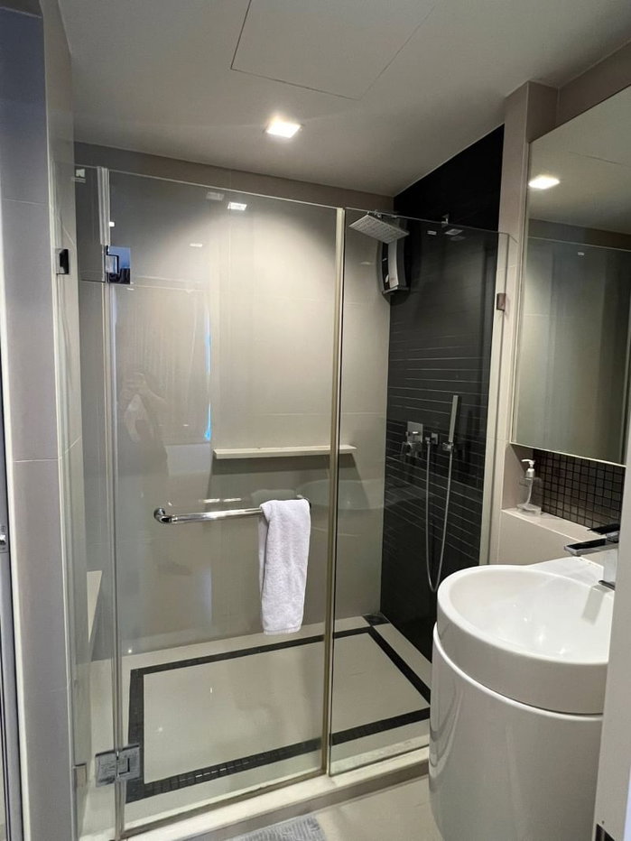 รูป Rhythm Sathorn - 1bed 35sqm. High floor with City view - Rent 20,000/month Available 25 August2026 - รูปที่ 8/9