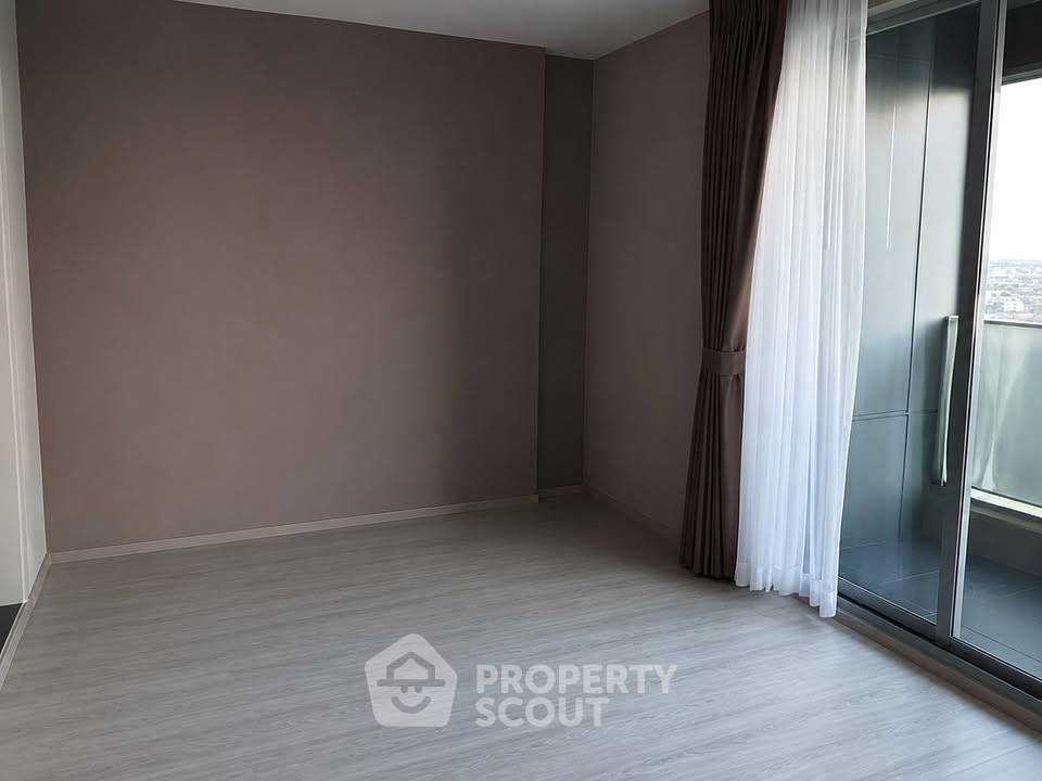 picture 2-BR Condo 48 Sqm Ideo Mobi Grand Interchange, 200m to MRT Tao Poon (ID 3125047) - 4/11