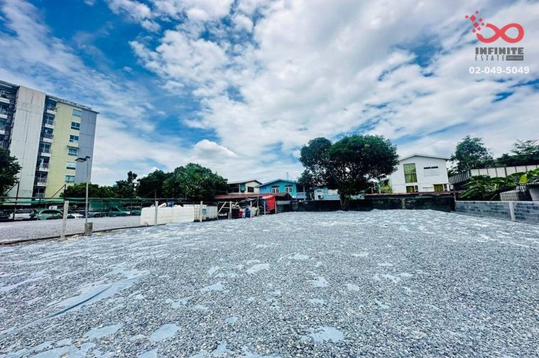 Land for sale, 106 sq wah, Chatuchak