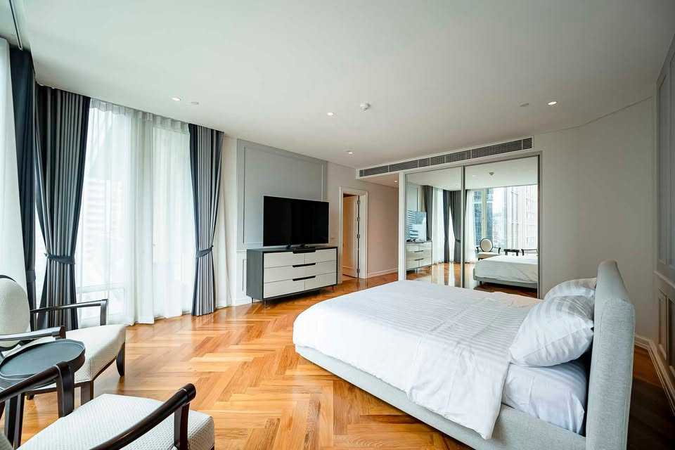 รูป LTHC16017 - Luxury Condo for Rent Chidlom | The Park Chidlom | Near BTS Chidlom | 220K/Month | คอนโดหรูให้เช่า เดอะ พาร์ค ชิดลม - รูปที่ 8/16
