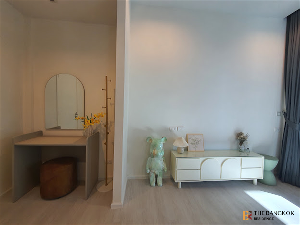 picture Luxury Unit, Ready for You Without the Wait Circle Living Prototype - 1/10