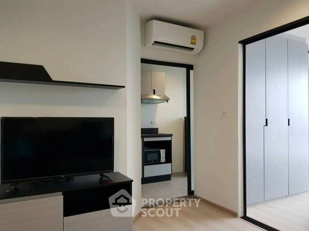 picture 1-BR Condo For Rent At Rise Rama 9, ARL Ramkhamhaeng 📍 (ID 3141353) - 1/12