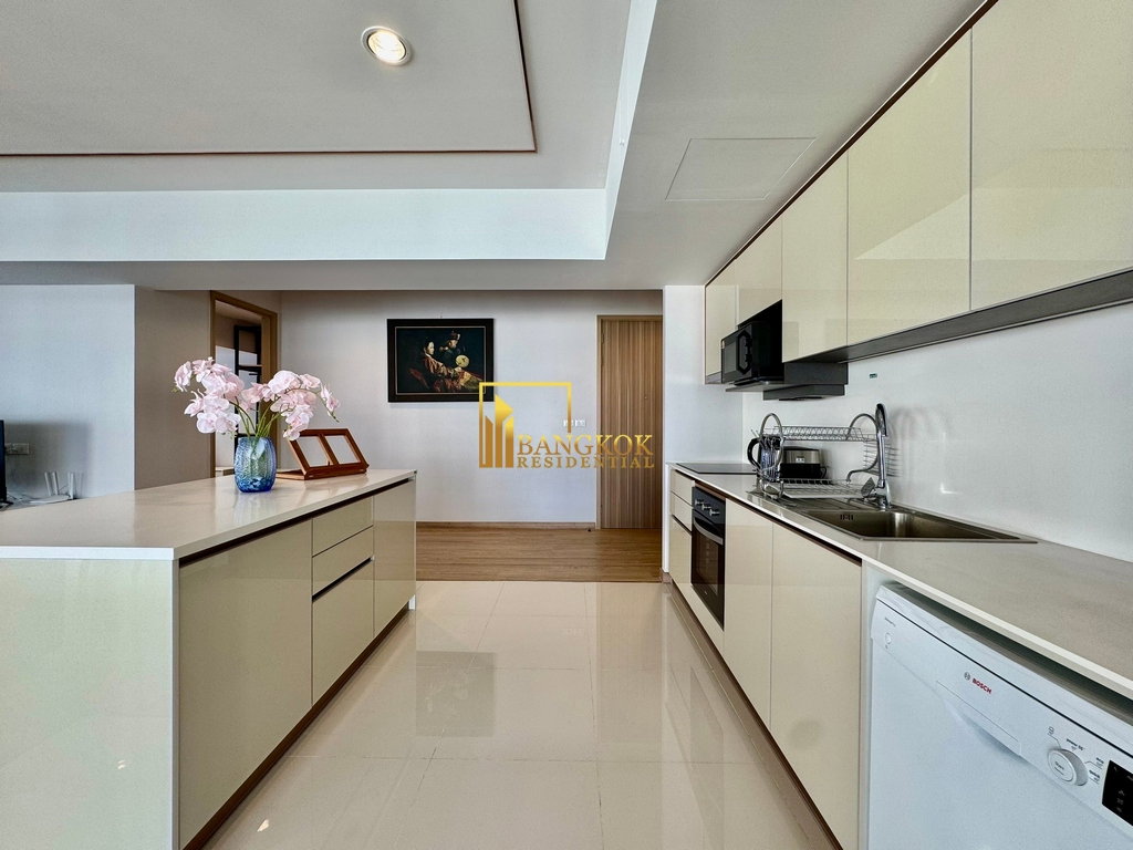picture Impressive 3 Bedroom Apartment in Vibrant Sathorn Area - BR21098AP - 8/38
