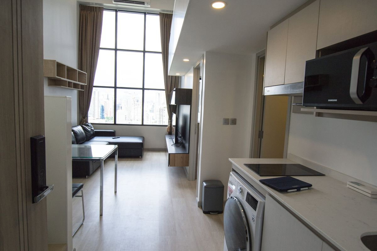 รูป 🔥 Knightsbridge Prime Sathorn ห้อง Duplex 1 ห้องนอน ชั้น 28 วิวเมือง ใจกลางสาทร เพียง 22,000 บาท/เดือน พร้อมเข้าอยู่! 🏙️✨ - รูปที่ 23/24