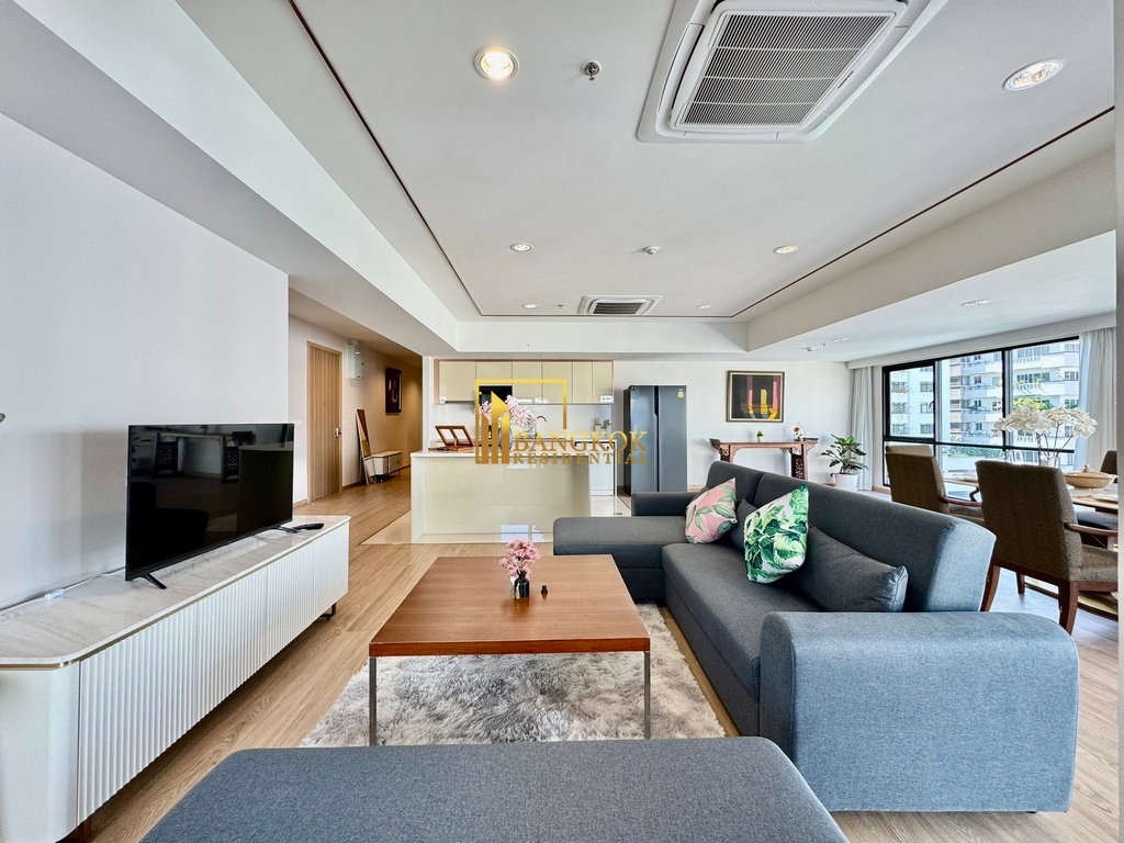 picture Impressive 3 Bedroom Apartment in Vibrant Sathorn Area - BR21098AP - 1/38