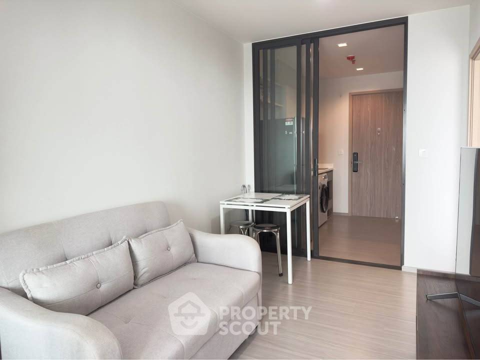 picture 2-BR Condo at Life Sathorn Sierra near BTS Talat Phlu (ID 2207661) - 10/16