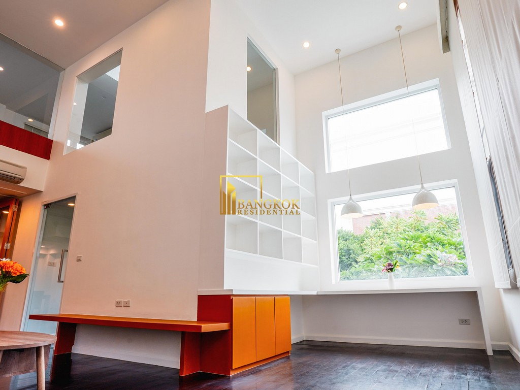 รูป Spacious 3 Bedroom Townhouse For Rent in Silom Area - BR8972TH - รูปที่ 9/27