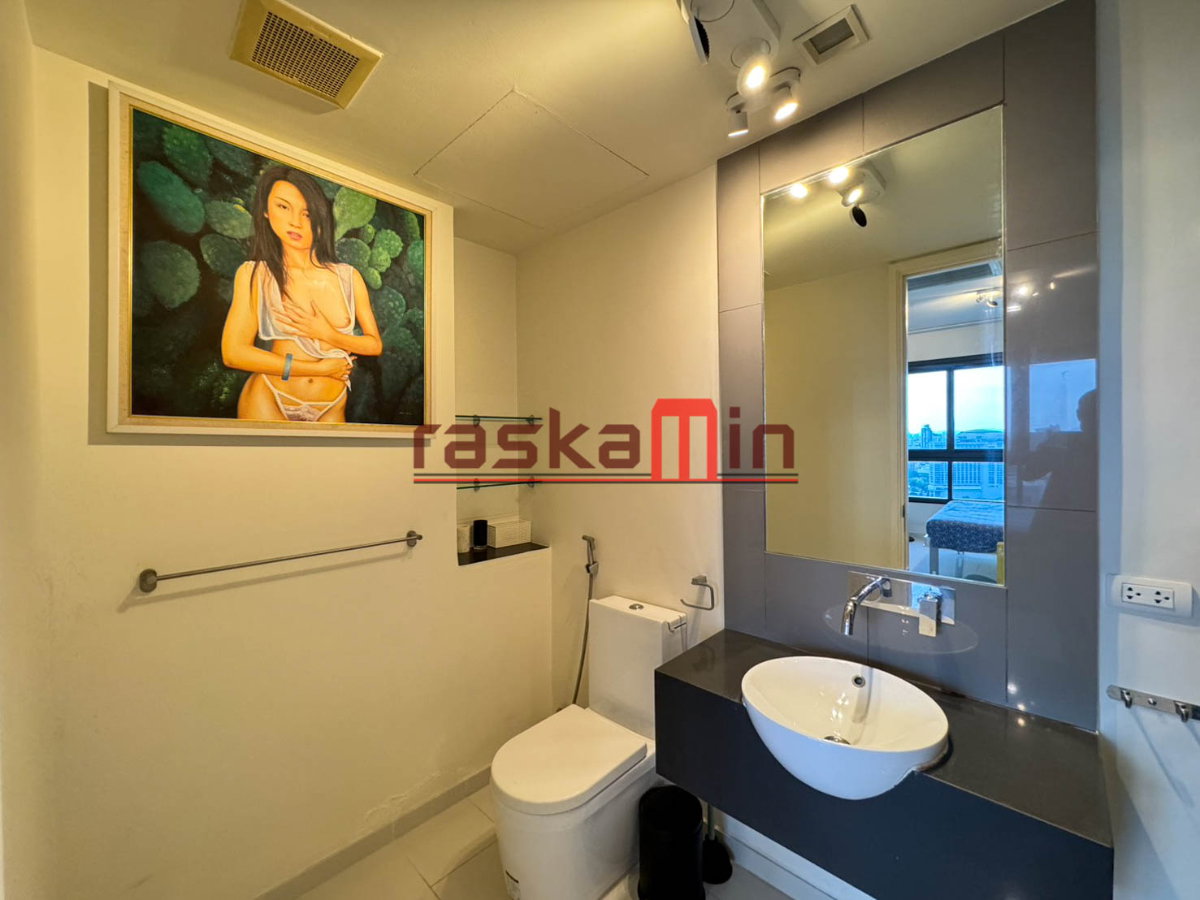 picture Zire Wongamat Condo for Rent – 2 Bedroom, High Floor, Building B - 7/15