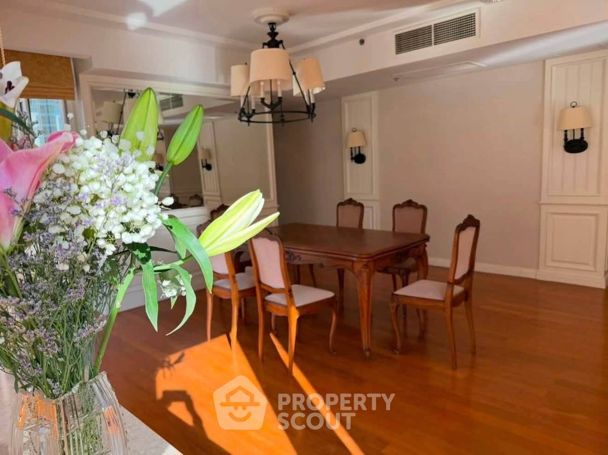 picture High-Floor 2-BR 161 Sqm At Langsuan Ville, 300m to BTS Ratchadamri (ID 3141319) - 9/14