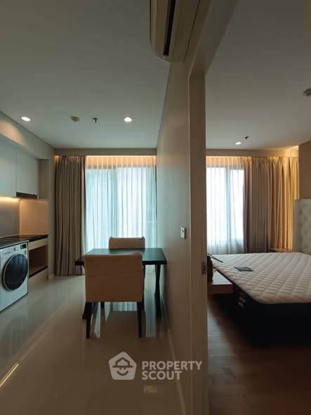 รูป คอนโด 1 ห้องนอน ชั้น 15 ขนาด 40 ตร.ม. วิลล่า อโศก ใกล้ MRT เพชรบุรี 200ม. (ID 3140032) - รูปที่ 4/16