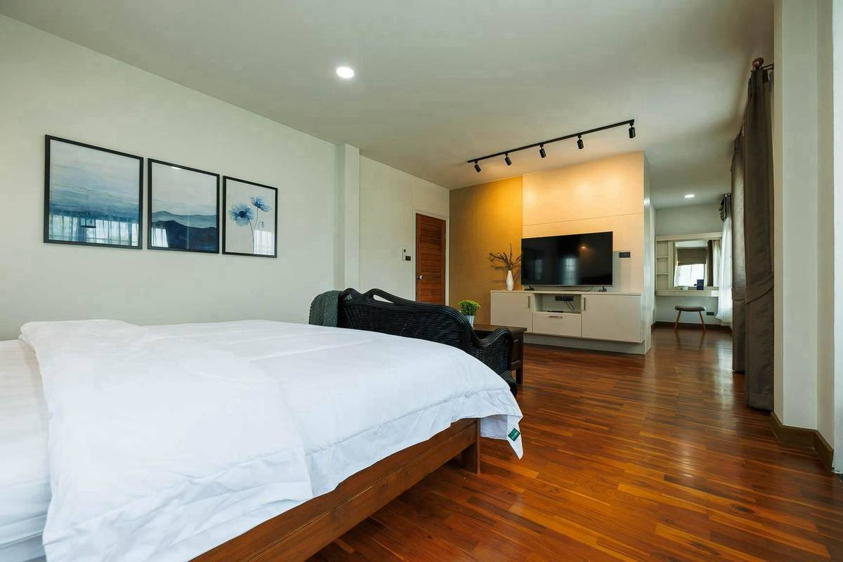 รูป 🏡✨ ขาย Pool Villa 2 ชั้น รีโนเวทใหม่ทั้งหลัง พร้อมพื้นที่กว้างขวาง #C8MG100758 - รูปที่ 25/41