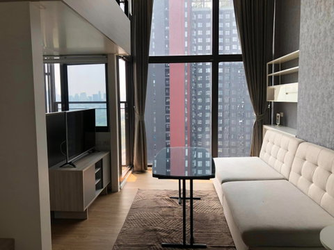 PFD-08883 ให้เช่าคอนโด ชีวาทัย เรสซิเดนซ์ อโศก (Chewathai Residence Asoke) ห้อง Duplex แต่งพร้อมอยู่ ใกล้ MRT เพชรบุรี & MRT พระราม 9 🏙️✨