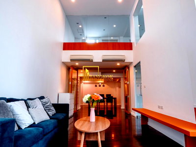 เช่าทาวน์โฮม กรุงเทพมหานคร : Spacious 3 Bedroom Townhouse For Rent in Silom Area - BR8972TH