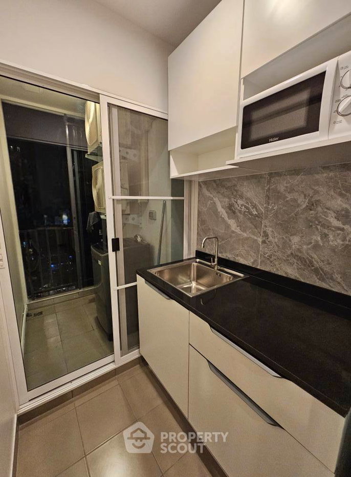 picture 1-BR 28 Sqm On 17th Floor At Regent Home Bangna, BTS Bang Na ð (ID 2247255) - 4/9