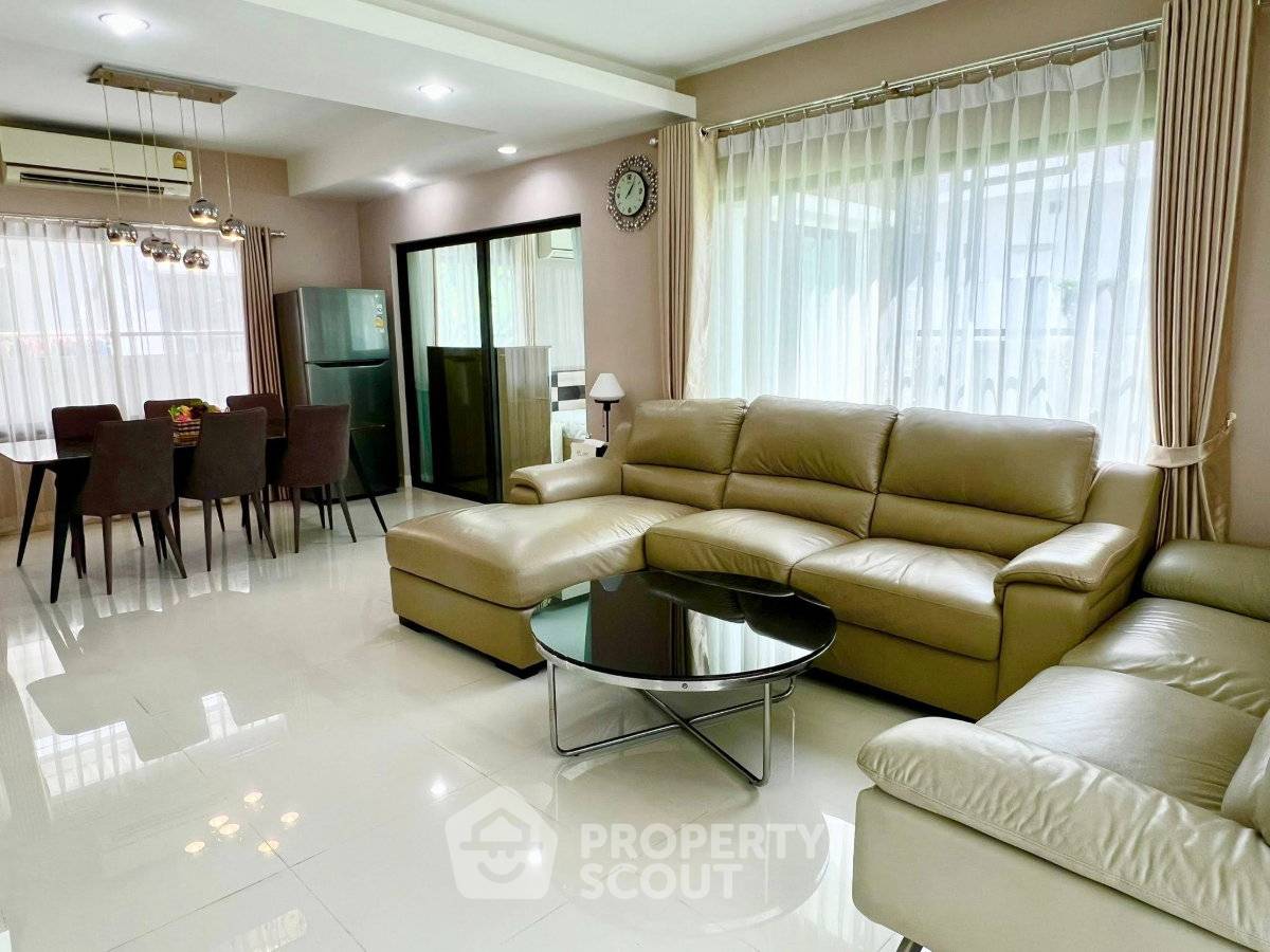 picture 4-BR House For Rent At Mantana Bangna Km.7, Bang Kaeo (ID 3140414) - 4/11