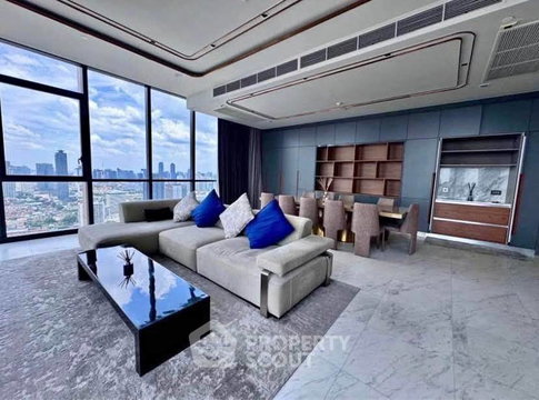 37th-Floor 3-BR 253 Sqm Condo At The Monument Thong Lo (No Nearby BTS) (ID 2443281)