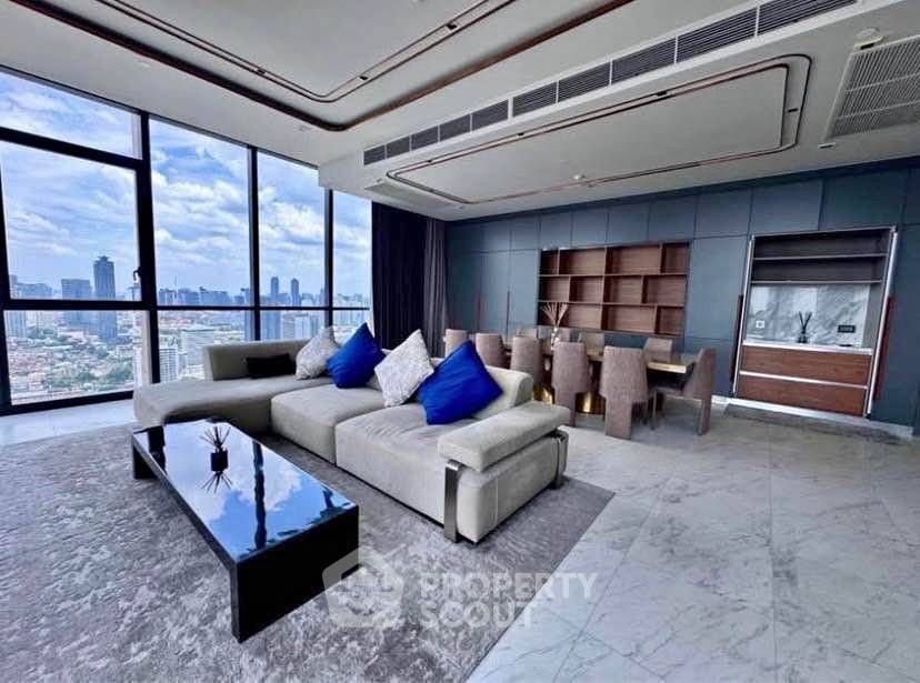 picture 37th-Floor 3-BR 253 Sqm Condo At The Monument Thong Lo (No Nearby BTS) (ID 2443281) - 1/12