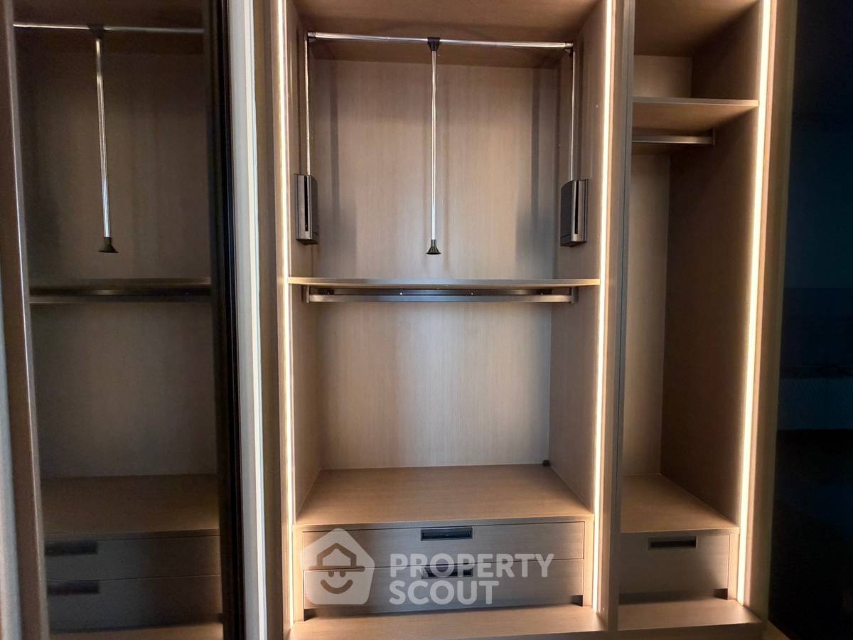 picture Well-Priced 2-BR 125 Sqm Condo At The Monument Thong Lo 📍 (ID 1999773) - 14/36