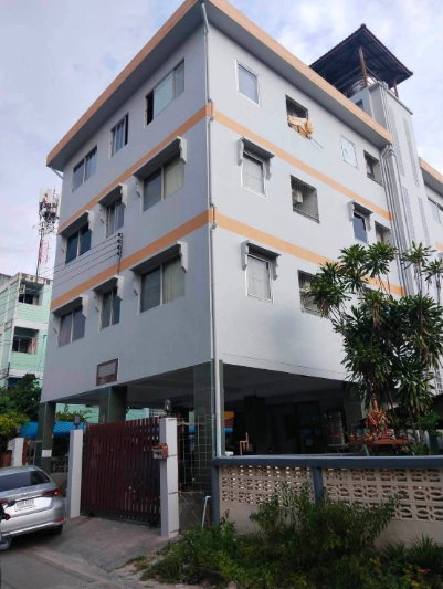 รูป ขายอพาร์ทเม้นท์ลาดกระบัง คุ้มเกล้า21 ที่ดิน 65ตร.ว ใกล้สนามบินสุวรรณภูมิ นิคมอุตสาหรกรรมลาดกระบัง ปากซอยมีเซเว่น ตลาด ผู้เช่าเต็มตลอด - รูปที่ 2/11