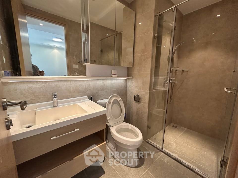 รูป คอนโด 1 ห้องนอน Regal Sathon-Naradhiwas ชั้น 7 ใกล้ทุ่งมหาเมฆ (ID 3141614) - รูปที่ 15/16