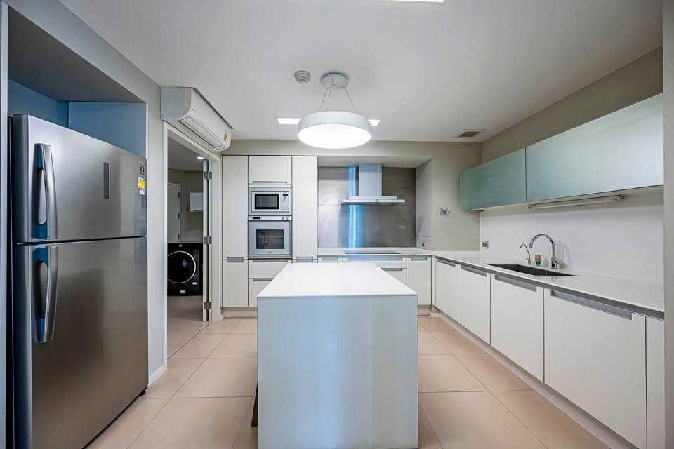 รูป LTHC16017 - Luxury Condo for Rent Chidlom | The Park Chidlom | Near BTS Chidlom | 220K/Month | คอนโดหรูให้เช่า เดอะ พาร์ค ชิดลม - รูปที่ 12/16
