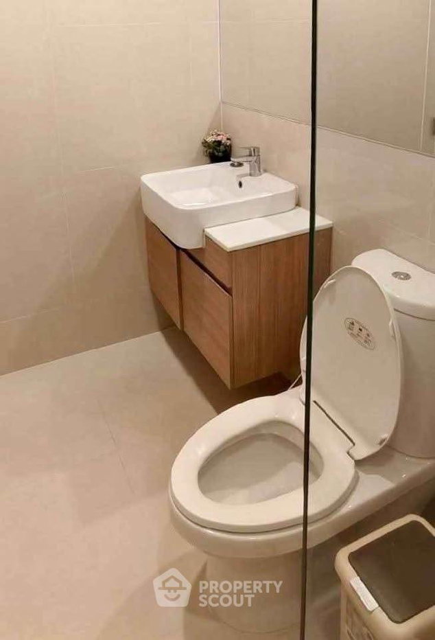 picture 2-BR Condo For Rent, Noble Revolve Ratchada 2, 300m to MRT (ID 3142509) - 35/39