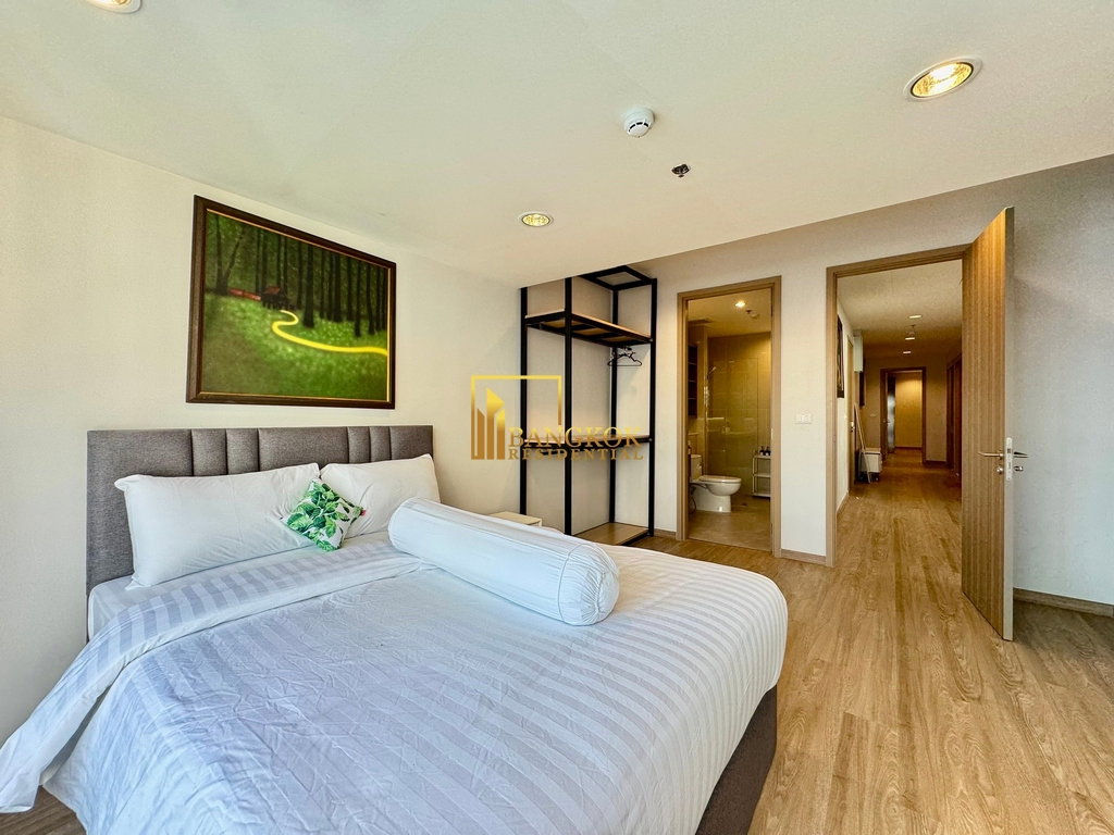 picture Impressive 3 Bedroom Apartment in Vibrant Sathorn Area - BR21098AP - 11/38