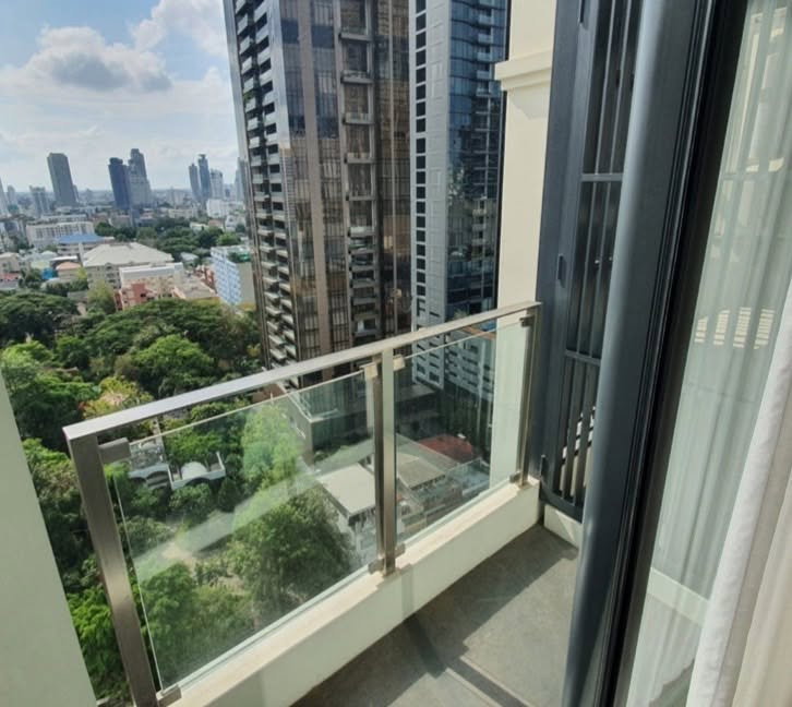 รูป The Diplomat Sukhumvit 39 | Ultra-Luxury 2 Bed 2 Bath at The Diplomat 39 | Steps to BTS Phrom Phong & EmQuartier | Prime Sukhumvit 39 - รูปที่ 7/7