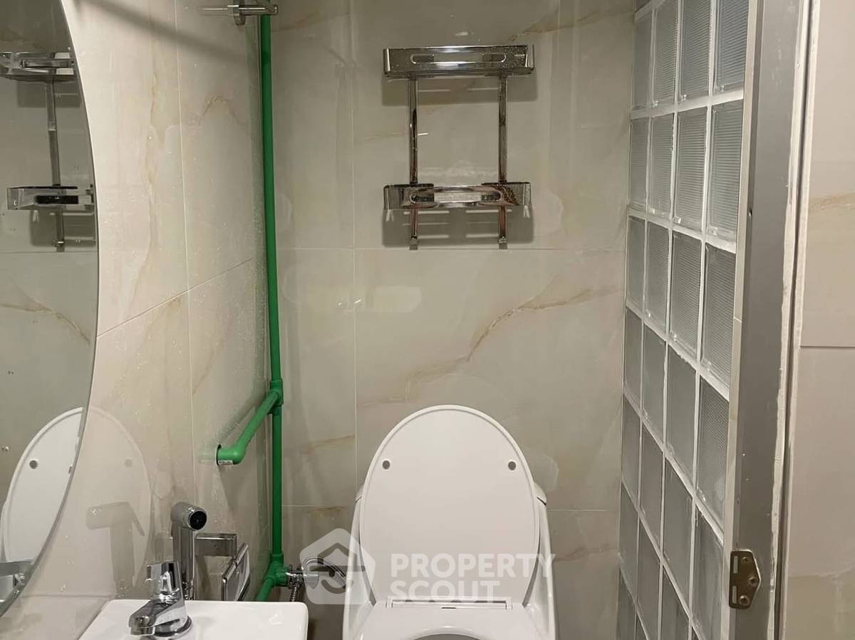 picture 2-BR Condo In Diamond Tower, BTS Chong Nonsi 90m (ID 3101349) - 8/15