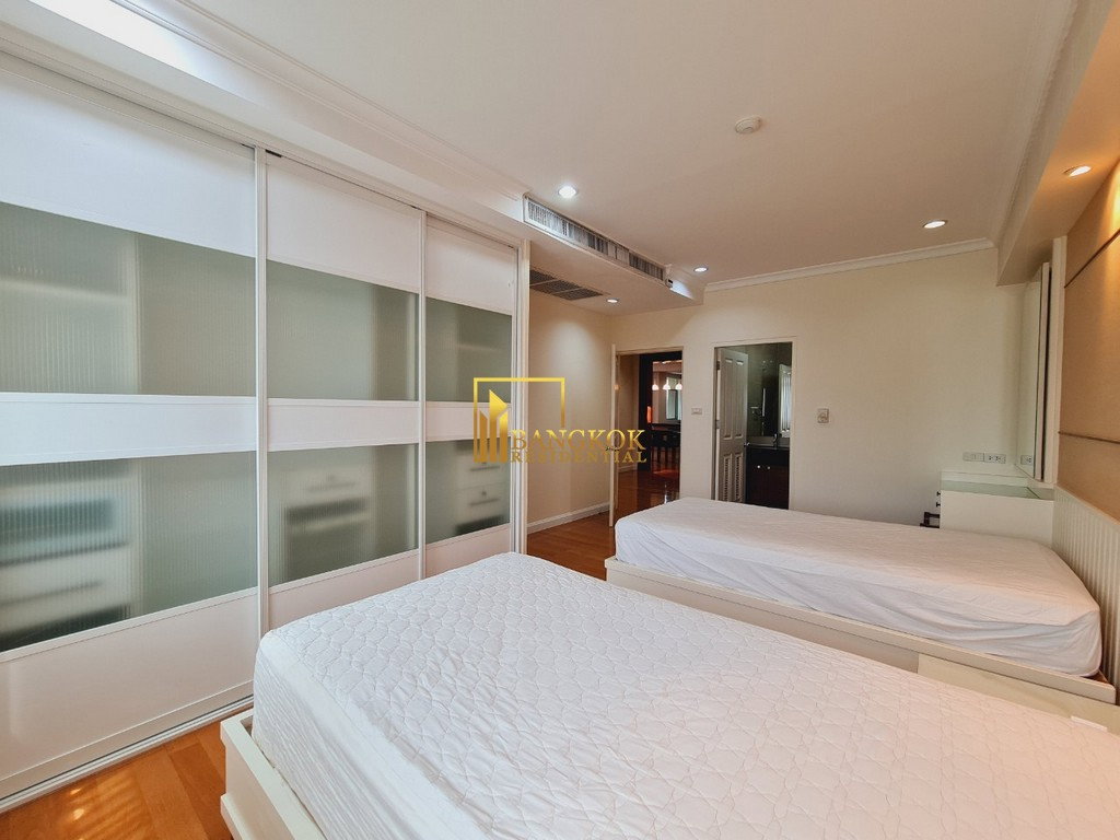 รูป The Cadogan Private Residence | Spacious 3 Bedroom Condo in Phrom Phong - BR4806CD - รูปที่ 15/36