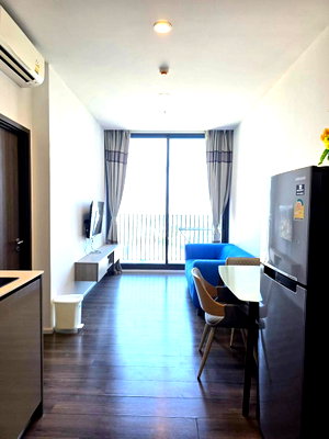 Condos for rent : For rent 1 bedroom Whizdom Essence Sukhumvit, Punnawithi BTS
