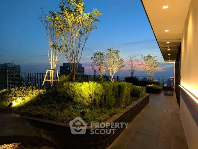 picture 2-BR Condo At The Edge Sukhumvit 23, 29th-Floor Near MRT Sukhumvit 200m (ID 3138677) - 2/7