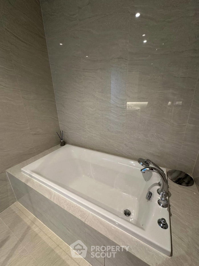 รูป คอนโด 1 ห้องนอน 54 ตร.ม. ชั้น 1 โครงการ Muniq Langsuan ใกล้ BTS ราชดำริ (ID 3140973) - รูปที่ 8/10