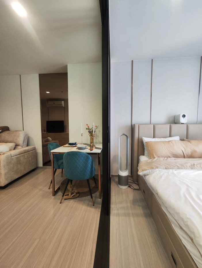 รูป RS7256 ให้เช่า Life Sathorn Sierra ห้องมุม วิวเมืองสวย เดินเพียง 150 เมตรถึง BTS ตลาดพลู  - รูปที่ 9/12