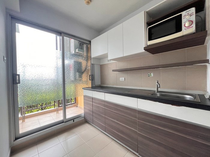 รูป 💥💥ขายด่วน!! ศุภาลัย เวอเรนด้า รัชวิภา-ประชาชื่น 1Bed 43.26 ตร.ม.ชั้น 5 ตึก East แต่งครบ รีโนเวทใหม่!! เพียง 2.85 ล้านบาท!! LINE ID: @atfirm💥💥 - รูปที่ 8/13
