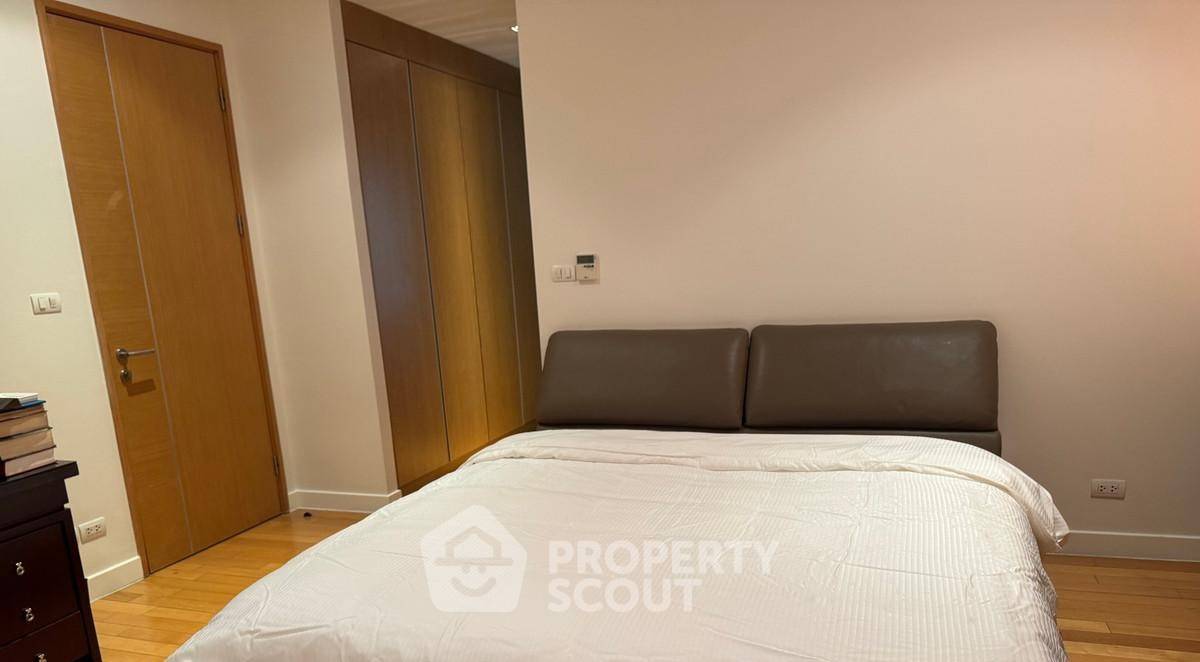 picture High-Floor 3-BR 146 Sqm At Millennium Residence @ Sukhumvit Near BTS Asoke (ID 2751820) - 2/5