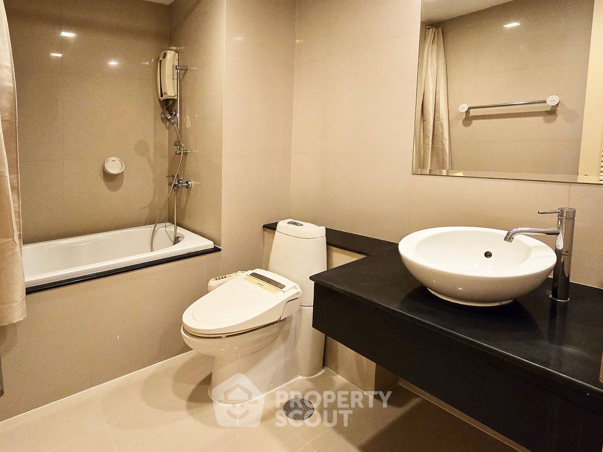 รูป คอนโด 2 ห้องนอน 80 ตร.ม. นัสศิริ แกรนด์ ใกล้ BTS เอกมัย 60 ม. (ID 3037037) - รูปที่ 15/17