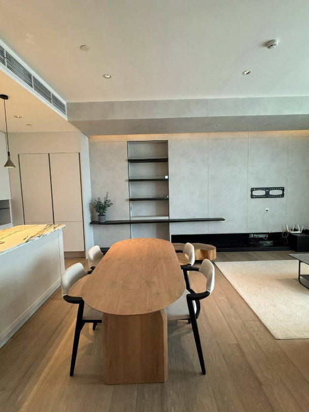 picture For rent Q1 Sukhumvit  Ready to move in - 5/14