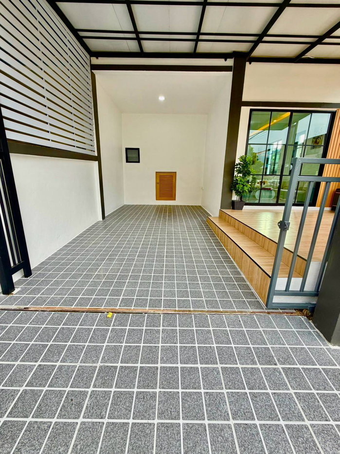 รูป บ้านหลังมุม ทำเลดี ใกล้รถไฟฟ้าสายสีชมพู หมู่บ้านพนาสนธิ์ ถ.นิมิตรใหม่ แขวงมีนบุรี เขตมีนบุรี ใกล้ตลาดมีนบุรี - รูปที่ 3/21