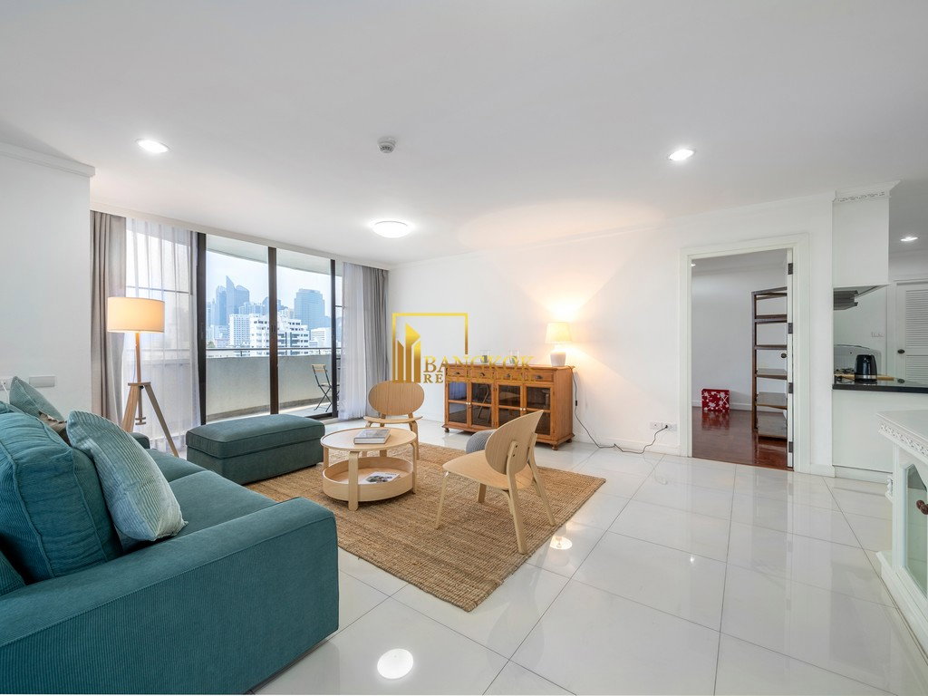 รูป Supalai Place | Renovated 2 Bedroom Condo in Popular Phrom Phong Area - BR16847CD - รูปที่ 4/32