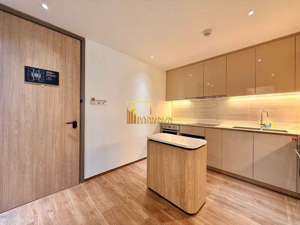 รูป Luxurious 2 Bedroom Serviced Apartment For Rent in Sathorn - BR30132SA - รูปที่ 7/31