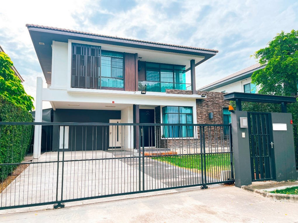 รูป Call : 095-763-3651 บ้านเดี่ยว มัณฑนา ศรีนครินทร์-บางนา ซอยวัดหนามแดง เฟอร์บิ้วท์อิน ใกล้ Mega Bangna เพียง 5 นาที ใกล้ BTS ศรีด่าน - รูปที่ 1/13