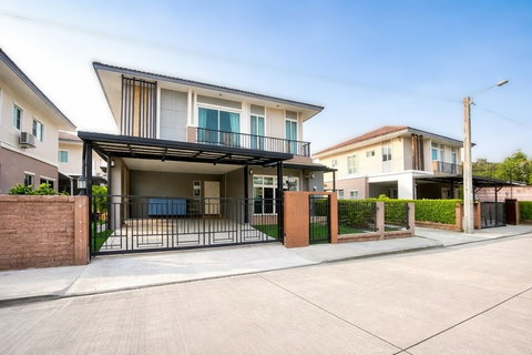 Sale Detached House Passorn Prestige Luxe Pattanakarn32 38 44 GH601
