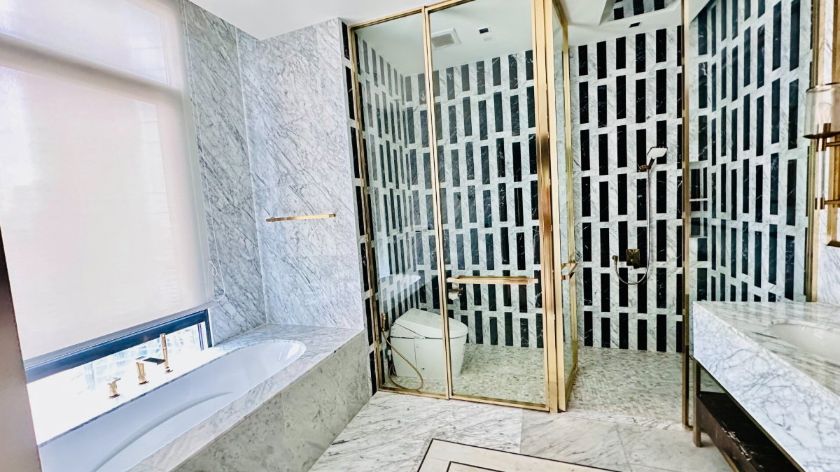 รูป ให้เช่าคอนโด The Diplomat 39 Ultimate Luxury Living Penthouse ใจกลางสุขุมวิท 39 เพียง 100 เมตรจาก BTS พร้อมพงษ์ ติด EmQuartier / Emporium - รูปที่ 2/10