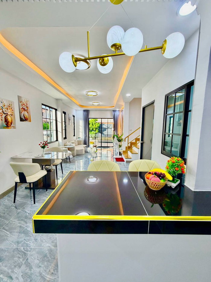 รูป บ้านหลังมุม ทำเลดี ใกล้รถไฟฟ้าสายสีชมพู หมู่บ้านพนาสนธิ์ ถ.นิมิตรใหม่ แขวงมีนบุรี เขตมีนบุรี ใกล้ตลาดมีนบุรี - รูปที่ 11/21