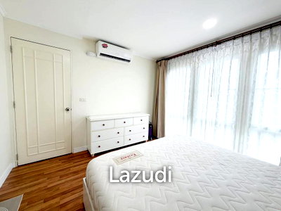 คอนโดให้เช่า : 1 Bed 1 Bath 55 SQ.M The Bangkok Narathiwas Ratchanakarint
