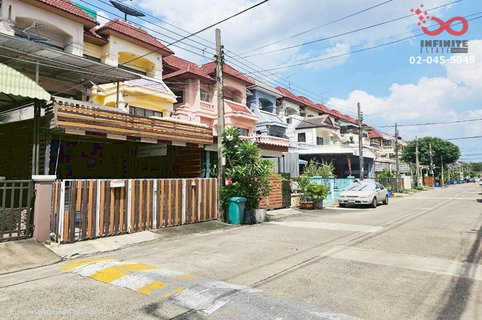 ขายโฮมออฟฟิศ 3.5 ชั้น 35 ตร.ว.ถนนเสรีไทย หมู่บ้านพนาสนธิ์ แกรนด์วิลล์ เสรีไทย 68